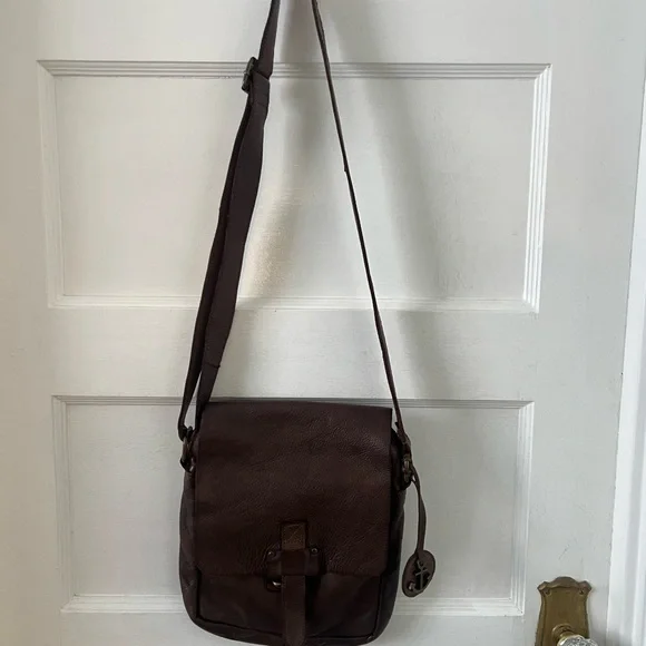 Harbour 2nd Dark Brown Leather Crossbody - Picture 2 of 7
